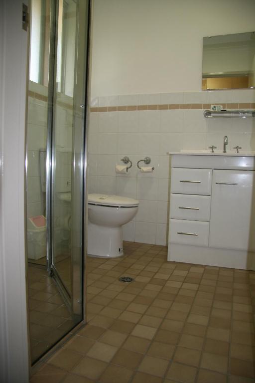 Queensgate Motel Queanbeyan Room photo