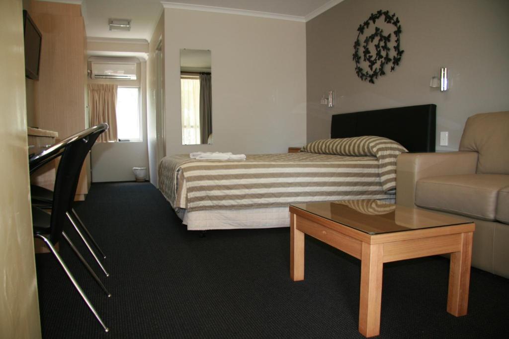 Queensgate Motel Queanbeyan Room photo