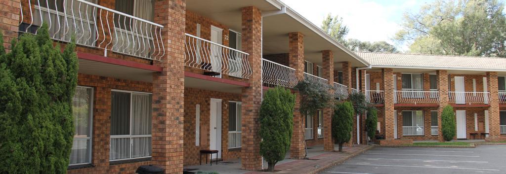 Queensgate Motel Queanbeyan Exterior photo